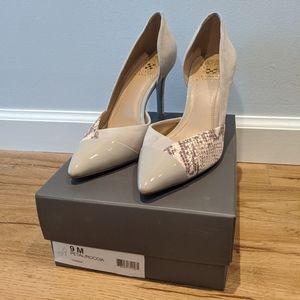 NEW Vince Camuto nude classic stiletto